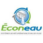 Econeau est un système complet de récupération d'eau de pluie qui récupère, filtre et pompe l'eau tombé de votre toiture pour usage multiple tel qu'arrosez votre terrain, laver la voiture, remplir la piscine.