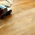 Sabler un plancher de bois pour le remettre à neuf