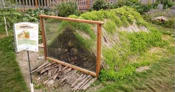hugelkultur, permaculture, culture biologique, butte autofertile