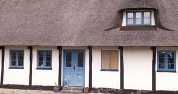 Toiture réfléchie, toit de chaume