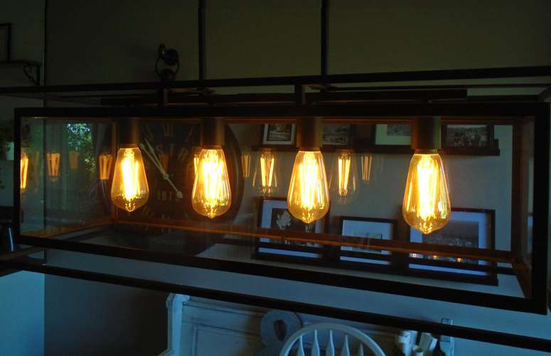 L’ampoule à filament DEL: vintage, longue durée, économe