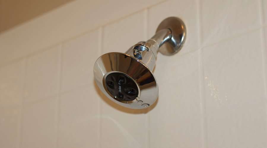 Une douche économe en eau