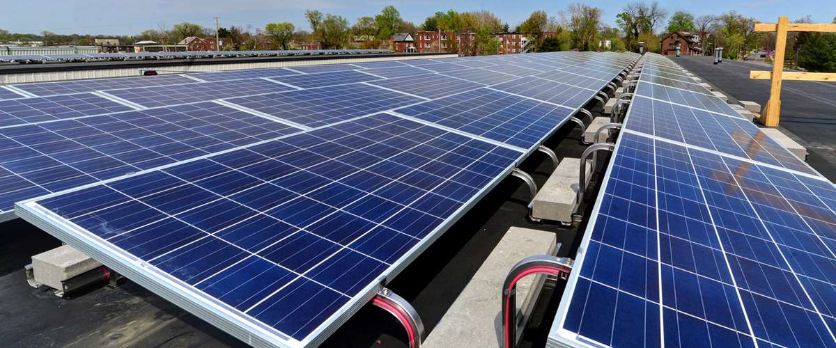 Fixations d'installations solaires pour toit plat sans percement