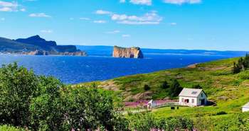 Maison Locale construite de Matériaux 100% Québécois