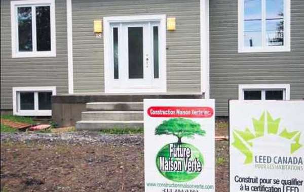 Construction d’une première maison écologique LEED