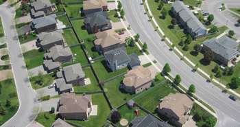 Densité et limitation de l’extension des infrastructures publiques