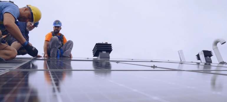 Installation panneaux solaires 