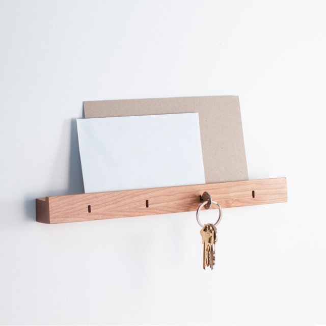 Porte-clefs mural en cerisier - Us et Coutumes