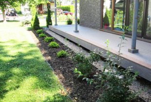 Balcons et marches faits de plastique recyclé