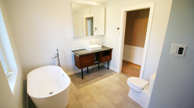 Salle de bains rénovée par M. Leblanc et certifiée Rénovation Écohabitation